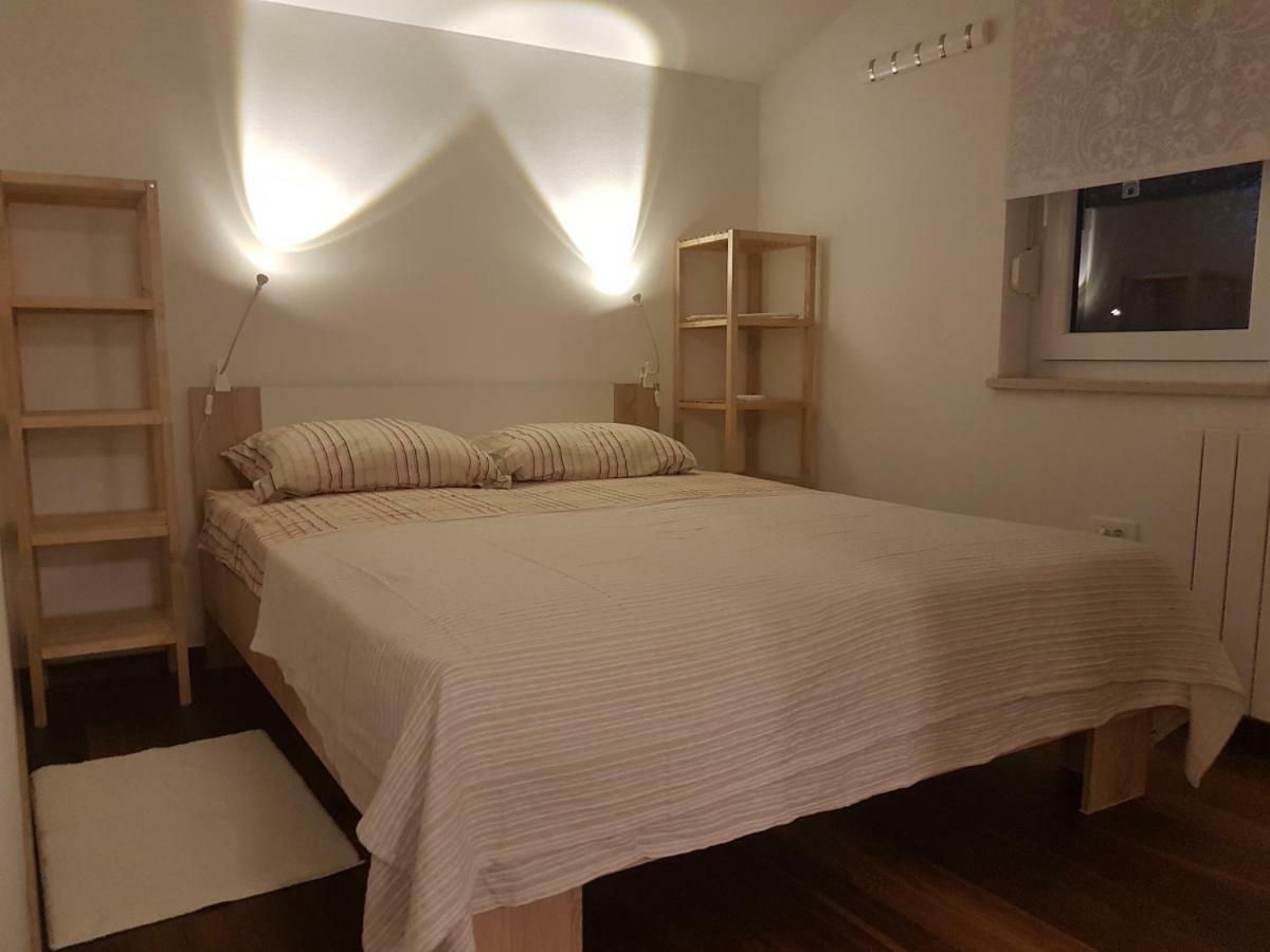 Miran Odmor U Srcu Pule! Iva 60m2. Appartamento Pola