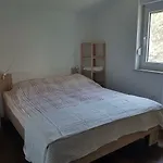 Miran Odmor U Srcu Pule! Apartman Iva 60M2.